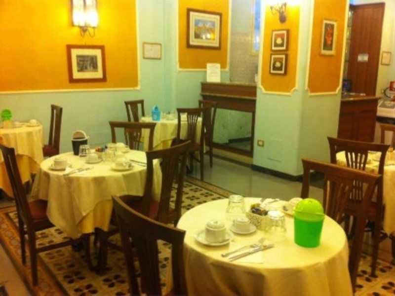 Hotel Palazzo Venere Roma Exterior foto