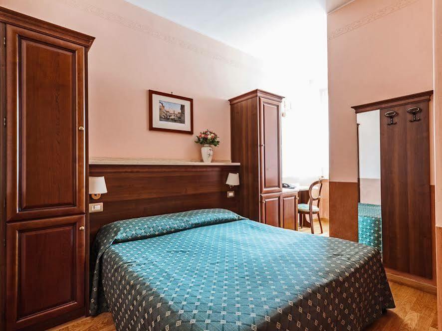 Hotel Palazzo Venere Roma Exterior foto